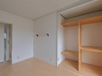 グリーンハイツ古沢 室内