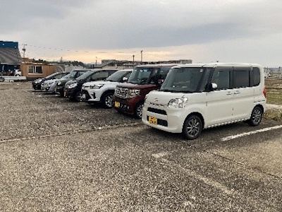 あーばんはいつ 駐車場